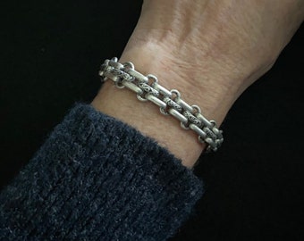 Silver Woven Link Bracelet, Heavy Chainmail Cuff, Chunky Silver Bracelet, Oversized Chain Jewelry, Chunky Bracelet, Oversized Chain Jewelry