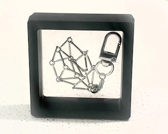 Interchangeable Crystal Keychain Cage | Clip-on Gemstone or Crystal Holder | Large Cage | Stone not included