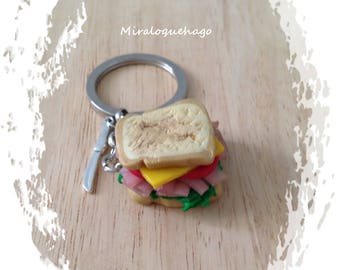 Keychain vegetable sandwich