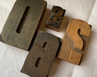 Set of FOUR vintage printers letters / symbols