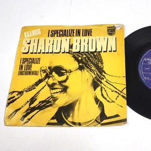 Sharon Brown Vinyl Record – I Specialize In Love – 7&quot; Single 1982 – NM – Philips Stereo