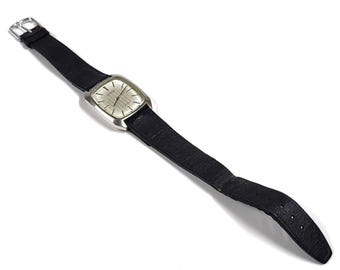 Vintage Citizen 6750 Quartz Wrist Watch Japan – 23 Jewels – 676278-K