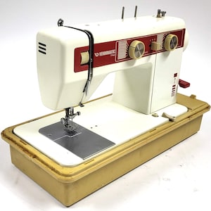 Vintage Vendomatic 7742 Sewing Machine – 220V Europlug – Working – Retro Electric