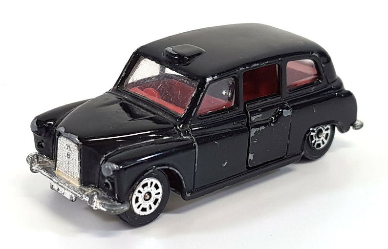 c1970s Corgi London Taxi 256AA