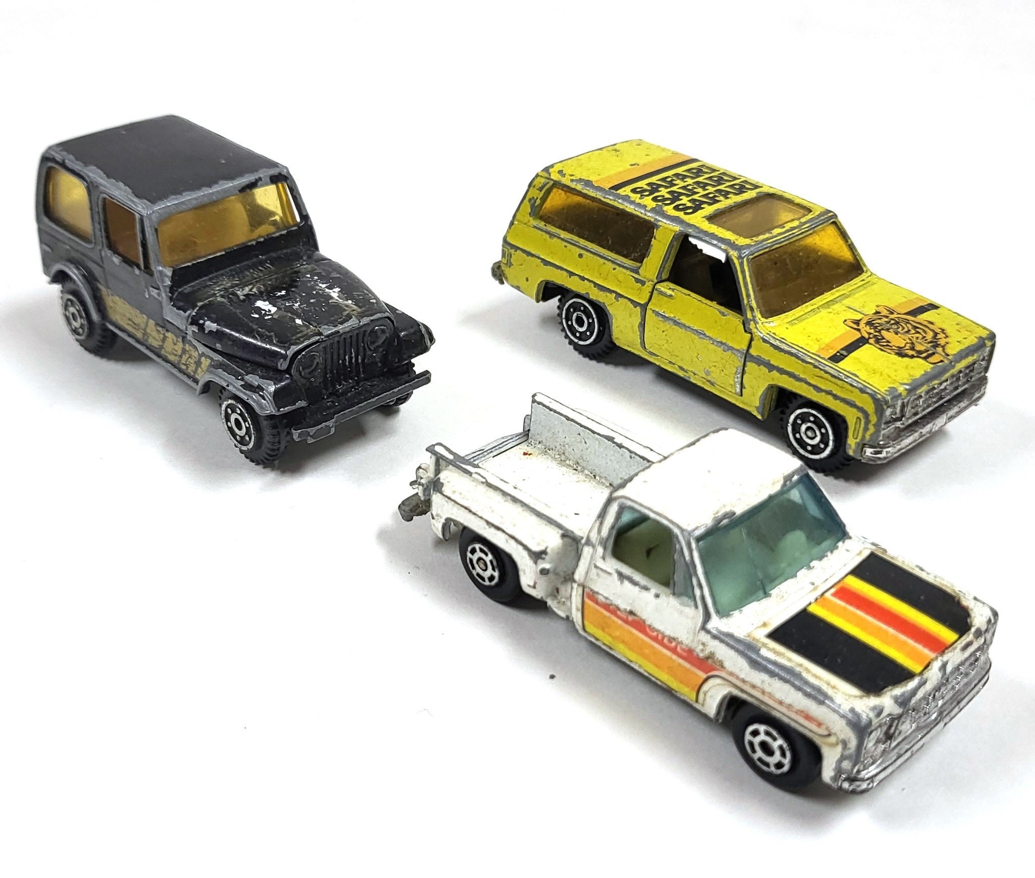 Vintage Yatming Toy Car Lot Diecast Jeep CJ-7 Safari Blazer