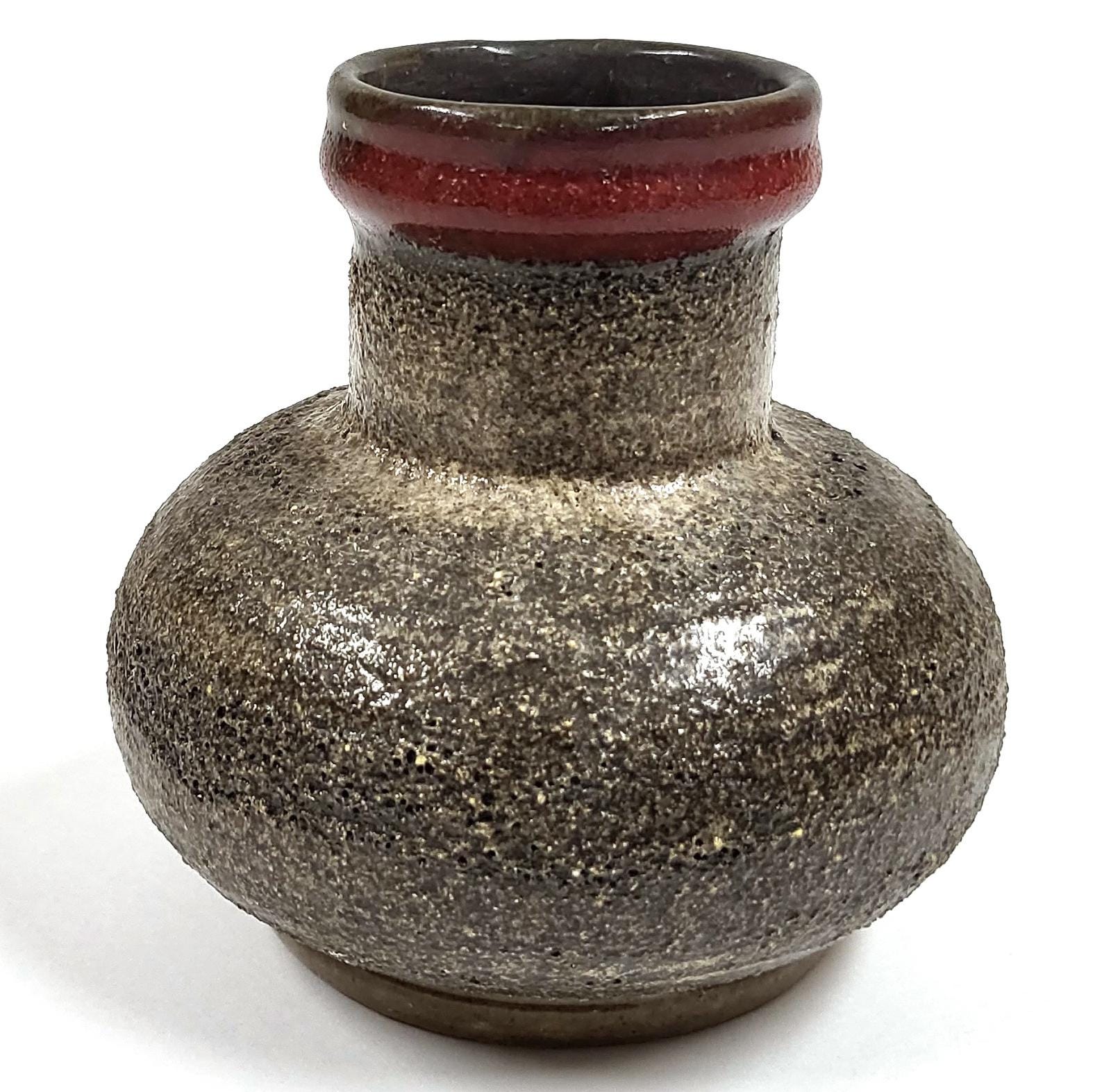 ヴィンテージ Strehla GDR 7420 溶岩花瓶 5インチ – ミッド