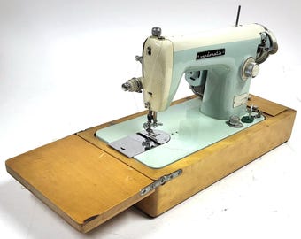 SINGER レトロミシン　足踏み式　フルオートジグザグミシン　680U ヴィンテージ シンガー デラックス ジグザグミシン 680U（ボタンホール