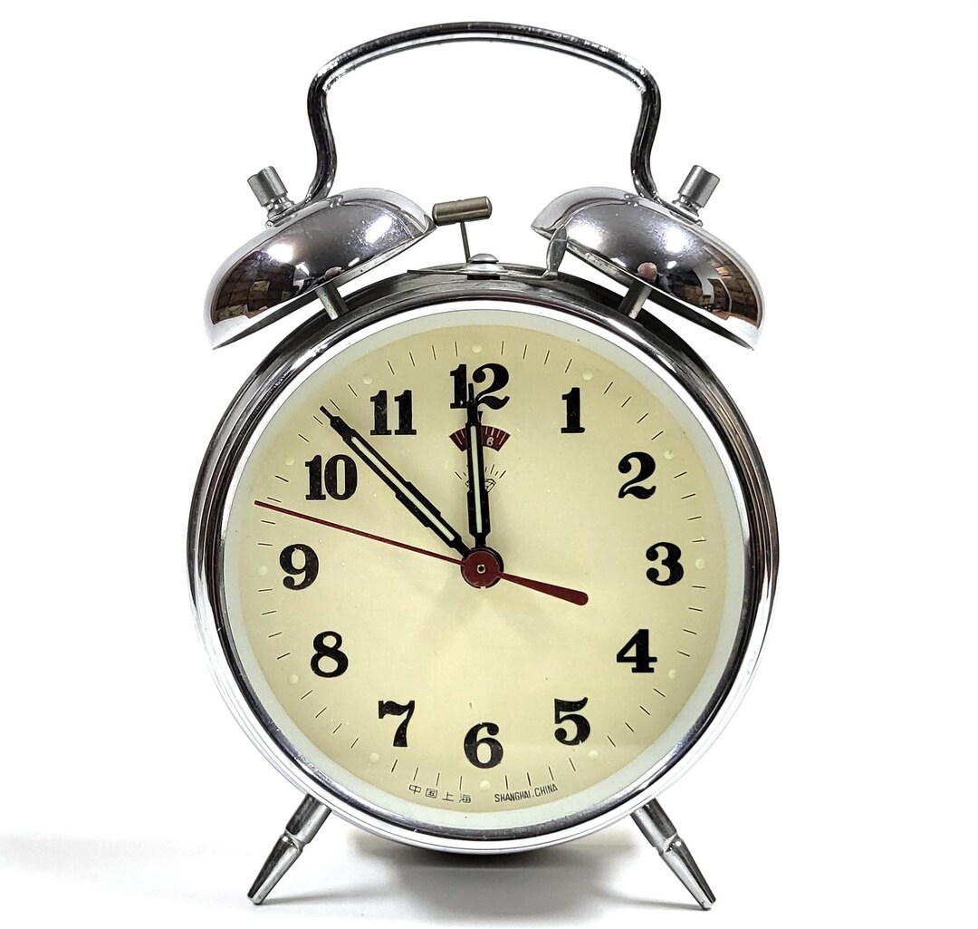 Vintage Shanghai Diamond Double Bell Alarm Clock – 7