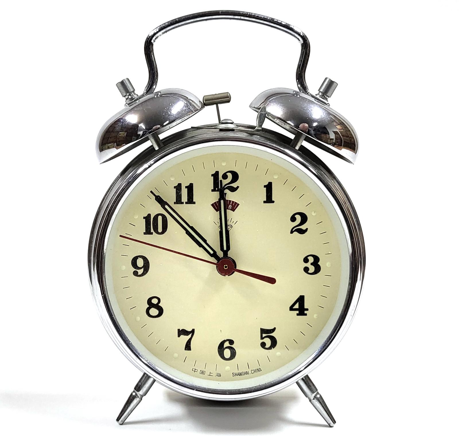Vintage Shanghai Diamond Double Bell Alarm Clock – 7