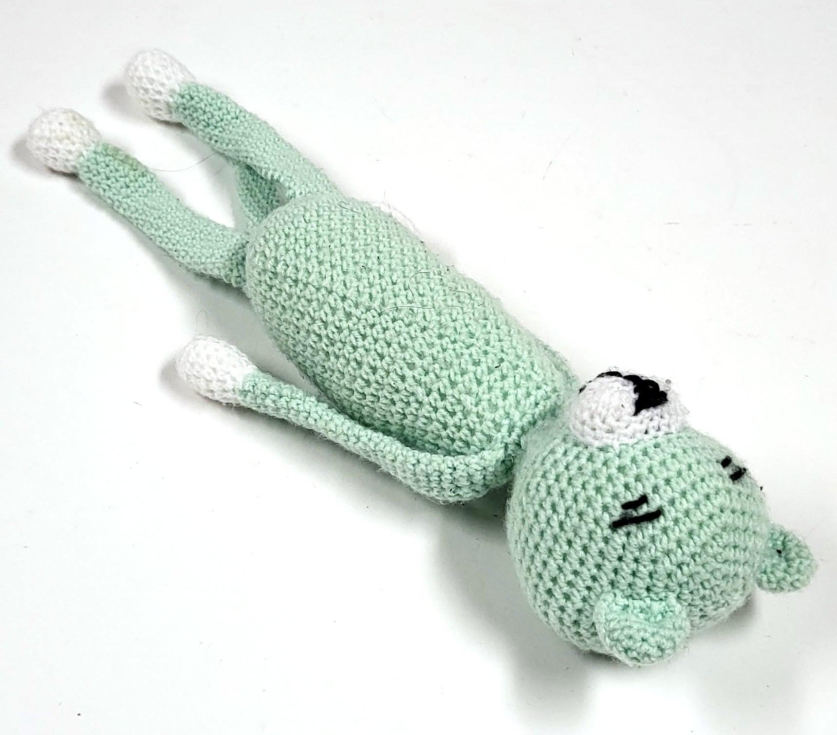 手作りかぎ針編みの緑のクマのぬいぐるみ：16インチの編み込みテディ