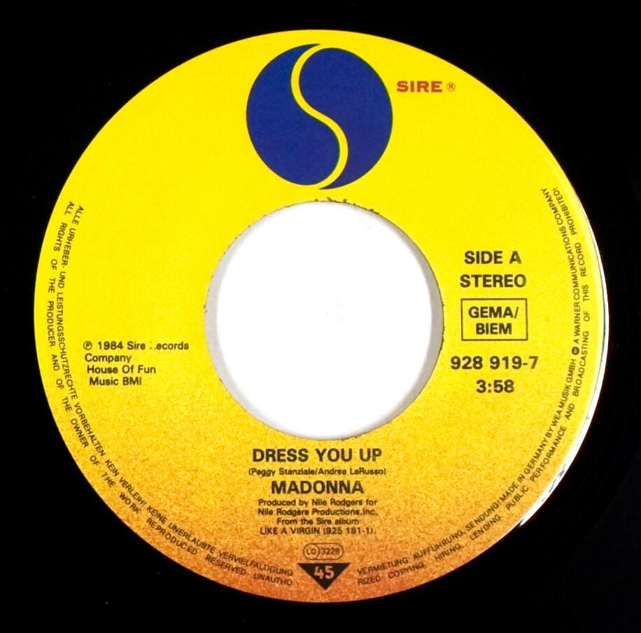 Madonna – Dress You up / Shoo-bee-doo – 7
