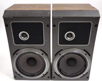 Vintage Jamo 505 Speakers Woodgrain