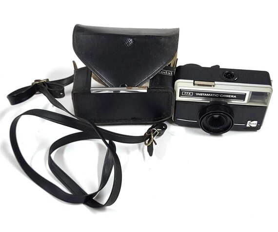 Vintage Kodak 77x Instamatic 35mm Camera Works UK