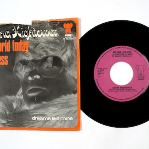 Donna Hightower – This World Today Is A Mess 7" Vinyl VG+/G