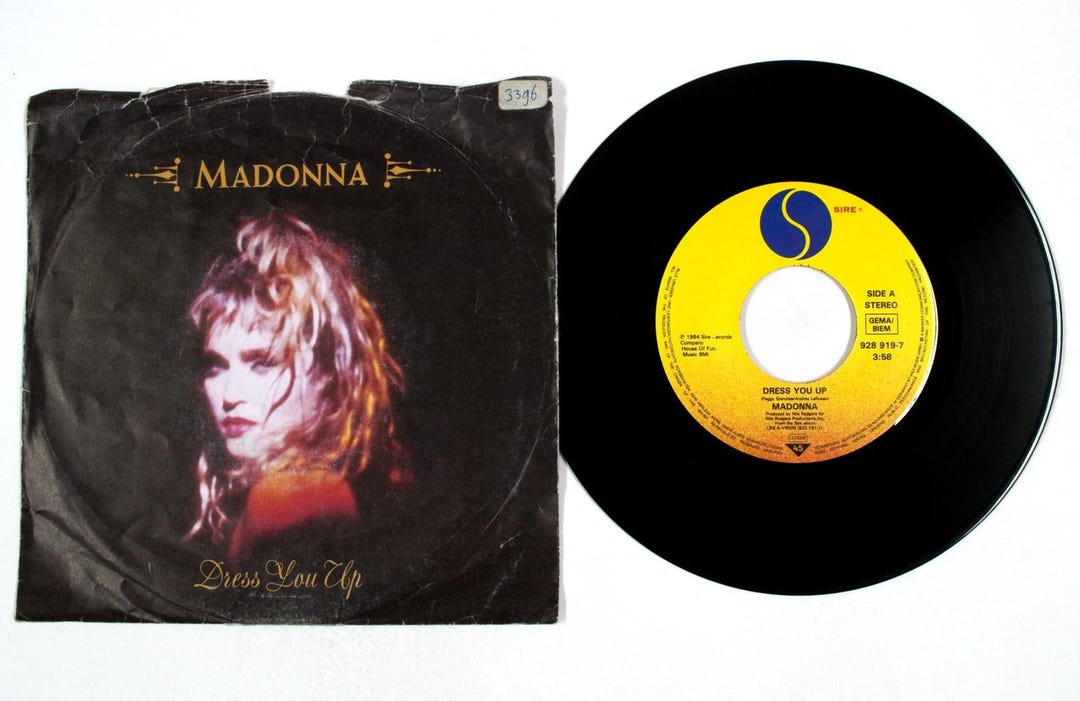 Madonna – Dress You up / Shoo-bee-doo – 7
