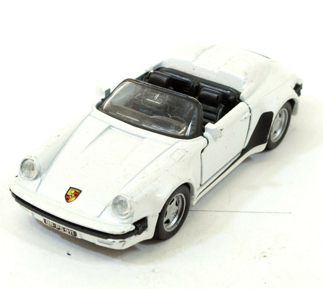 Maisto Shell Porsche 911 Speedster 1:38 Carrero Toy Car - Etsy