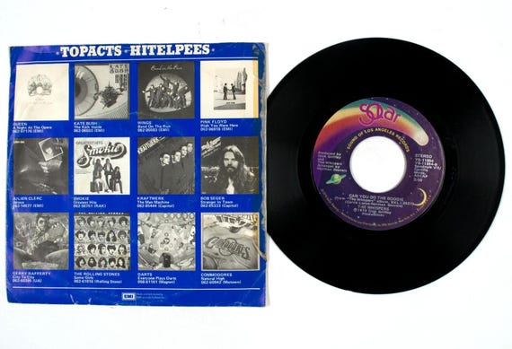The Whispers – and the Beat Goes on / Can You Do the Boogie – 7