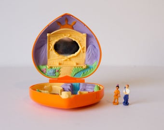 polly pocket yellow heart