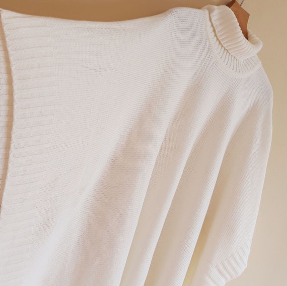 Vintage Ivory Knitted Poncho,Turtleneck Fringes Ed