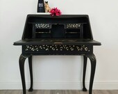 Bureau, small writing desk
