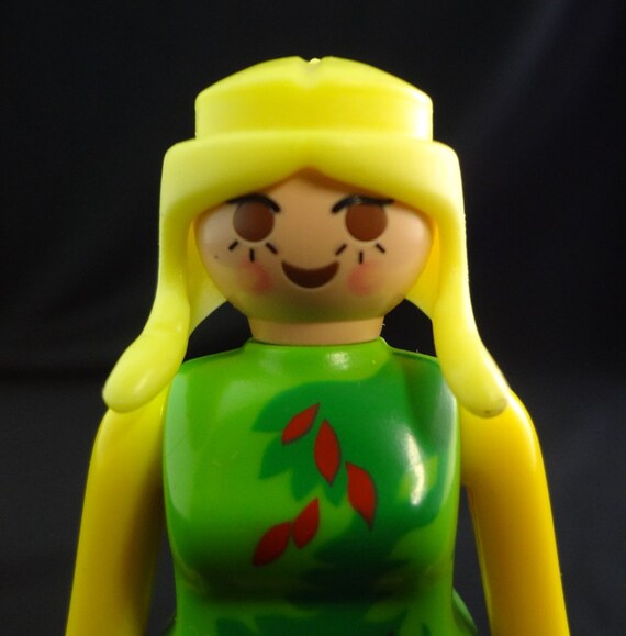 playmobil lady