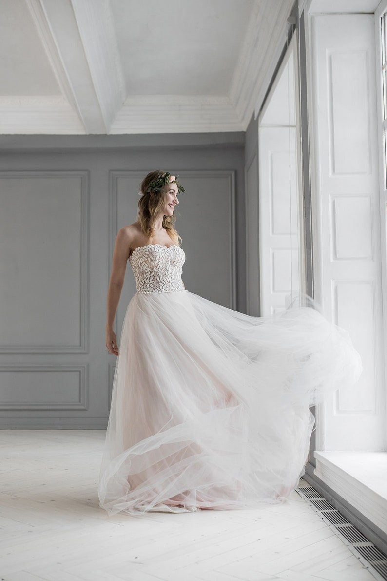 Sweetheart corset wedding dress, Lace bodice and tulle skirt, A line silhouette, Boho wedding dress, Blush color, Fairy wedding dress image 6