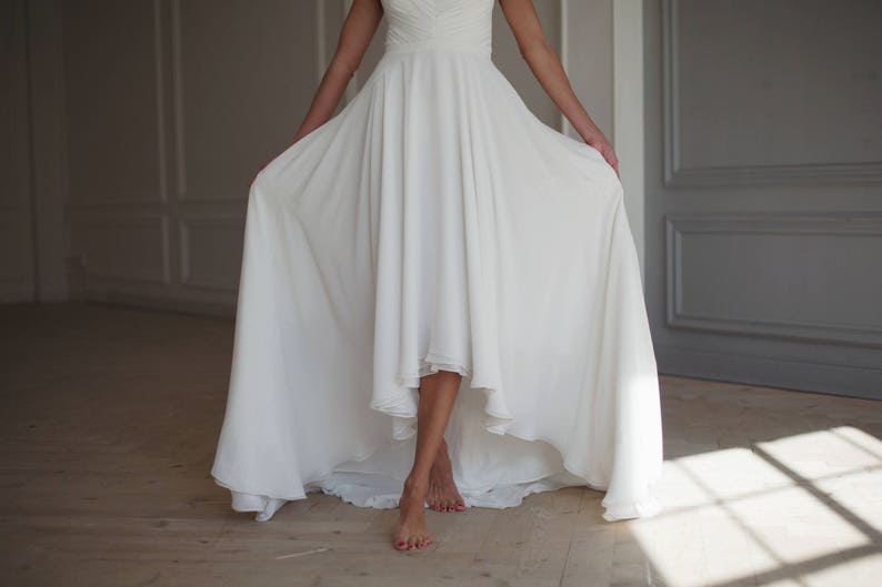 Wedding dress, Simple chiffon wedding dress, Beach wedding, Off-white bridesmaid dress, High low dresses, Spaghetti strap wedding dress image 5