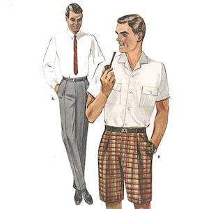 Op de afbeelding: Illustratie van twee mannen in vintage kleding. De ene man draagt een wit overhemd met knopen, een grijze broek en een rode stropdas. De andere man draagt een wit shirt met korte mouwen, een geruite korte broek en houdt een pijp vast. De outfits zijn klassiek en stijlvol.