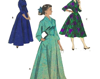 Vintage 1950s Sewing Pattern: Housecoat, Coachman Robe, Hostess / Dressing Gown - Bust 33-51" (83-130cm)