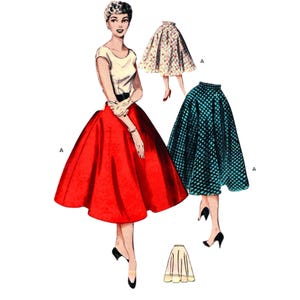 Puede incluir: Ilustración vintage de una mujer con falda roja, top blanco y tacones negros. La imagen también muestra tres diseños de falda: floral, rejilla turquesa y crema. Las faldas son todas hasta la rodilla, con una silueta clásica y acampanada.