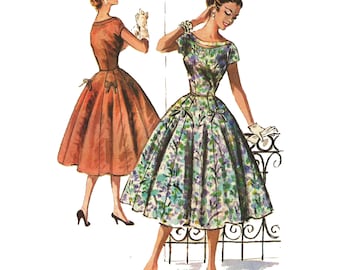 Vintage 1950's Sewing Pattern: 50s Fit and Flare Dress - Bust 32" (81.3cm)