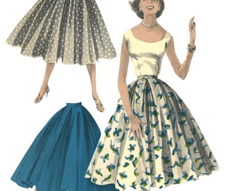 Puede incluir: Tres estilos diferentes de faldas de círculo completo. La primera falda es gris con lunares blancos. La segunda falda es azul sólida. La tercera falda es blanca con un estampado floral verde y azul.