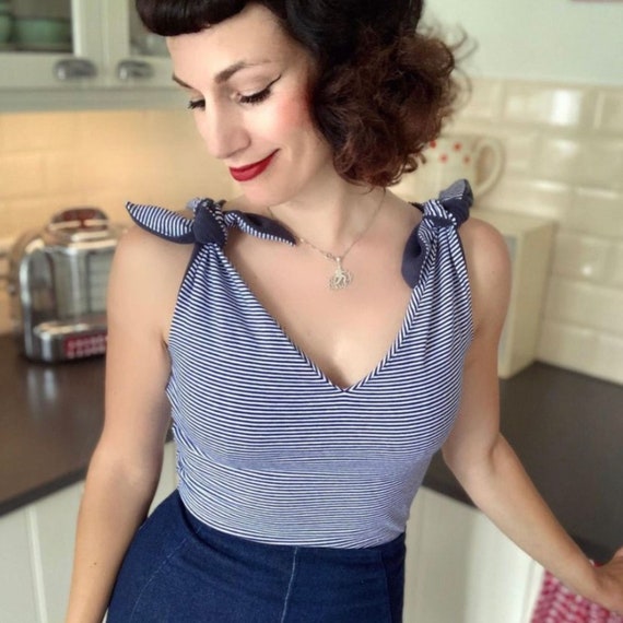 Reproducci n Vintage 1950 s Patr n de costura Blusas con pinzas x