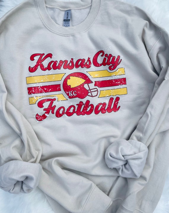 FREE SHIPPING Kansas City Chiefs Sweatshirt Chiefs Shirt Retro