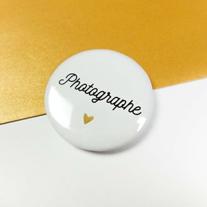 Photographer wedding badge image 4