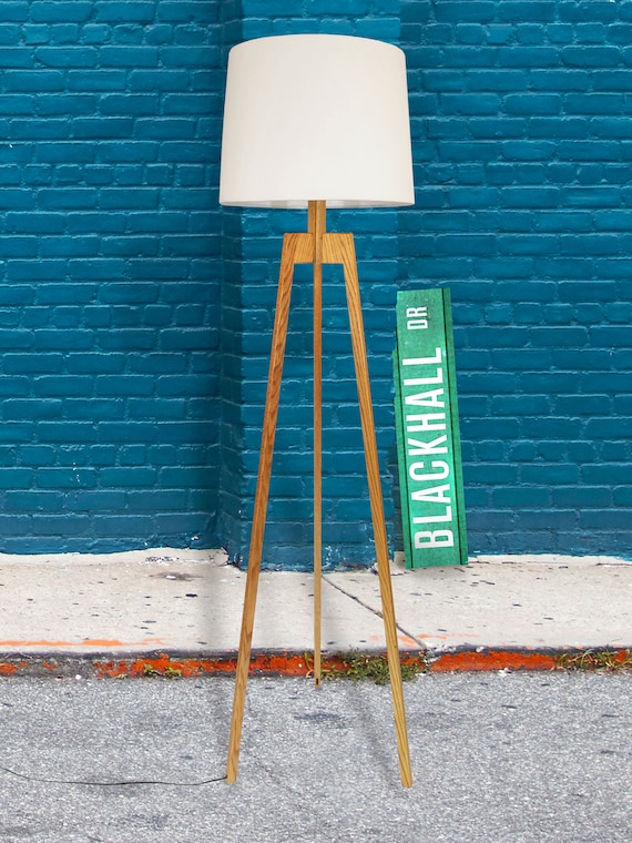 mid century tripod lamp