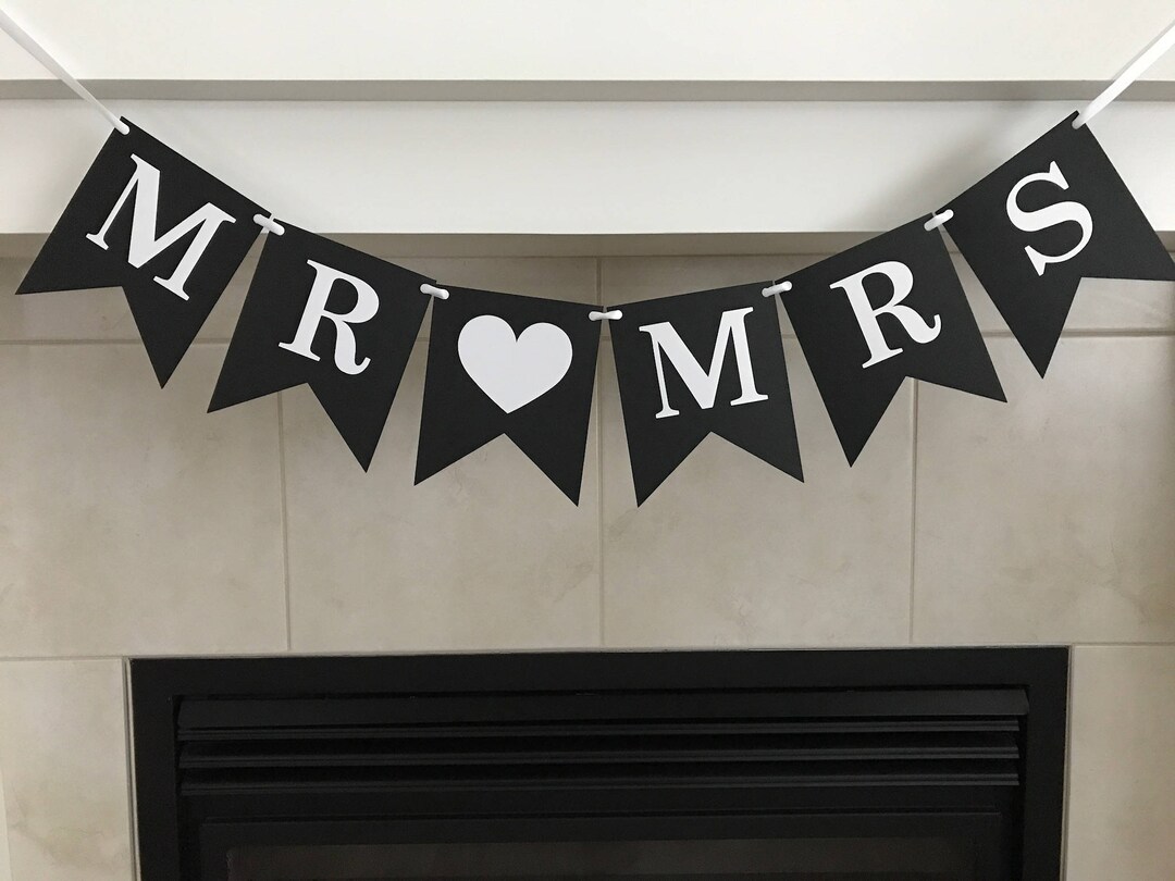 Mr & Mrs Banner Für Die Hochzeit – 77 Cm Lange Buchstabenkette Auf Satinband, Ideal Für Autos Oder Als Dekoration