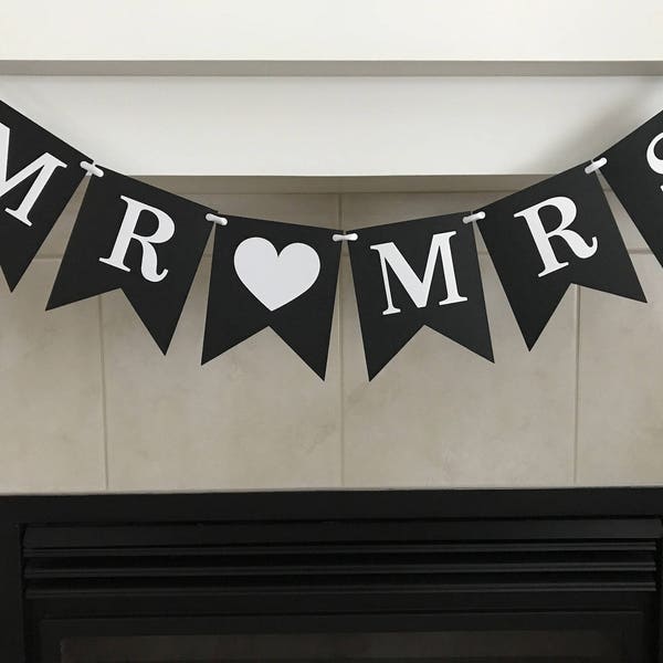 Mr & Mrs Banner, Wedding Banner, Wedding Props, Table Decoration, Photo Prop, Marriage, Black and White