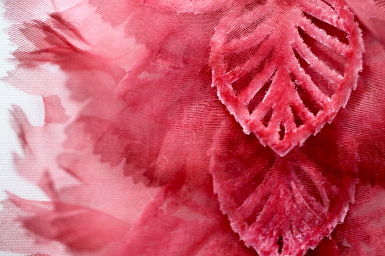 Textile frills garnish,Antique pink velvet applique,Vintage 50s millinery,Hat ancient adornment,Braided velvet foliages,veiling petal trim
