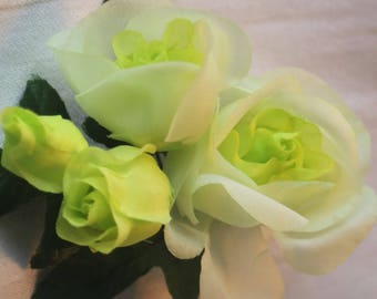 Green tiny roses,Vintage 80s Flower,Roses bouquet,Silk rose,Vintage floral garnish, vintage millinery,hatter,flowers adornment,green flowers