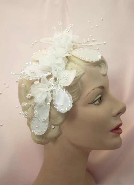 White bridal headdress,vintage 80s,wedding,base f… - image 8