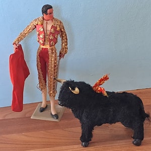 Spanish Matador and Bull Marin Chiclana Souvenir Collectable Kitsch Doll Figures.