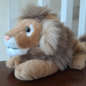 Dowman Leosco Collection Lion Teddy Vintage Stuffed Soft Plush Collectors Toy.