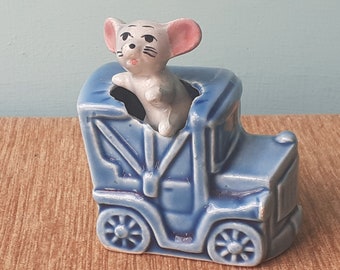 Napco Kitsch Grey Mouse in Blue Vintage Car Rare 1960s - Napcoware Hand Painted in Japan Ceramic Collectable Figure, Figurine, Ornament,