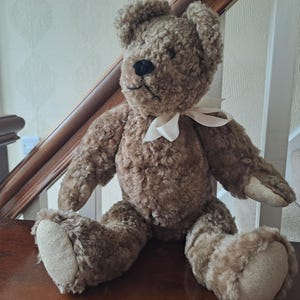 One of a Kind Large Vintage Brown Jointed Artist Teddy Bear Soft Stuffed Plush Collectors Toy.