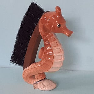 Napco Ceramic Seahorse Figure Brush - Splendido accessorio per la toelettatura vintage - Marchio straniero Giappone