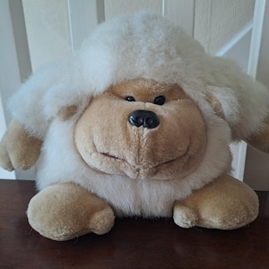 Sinda White Gorilla Monkey Vintage Teddy Collectors Soft Stuffed Plush Toy.