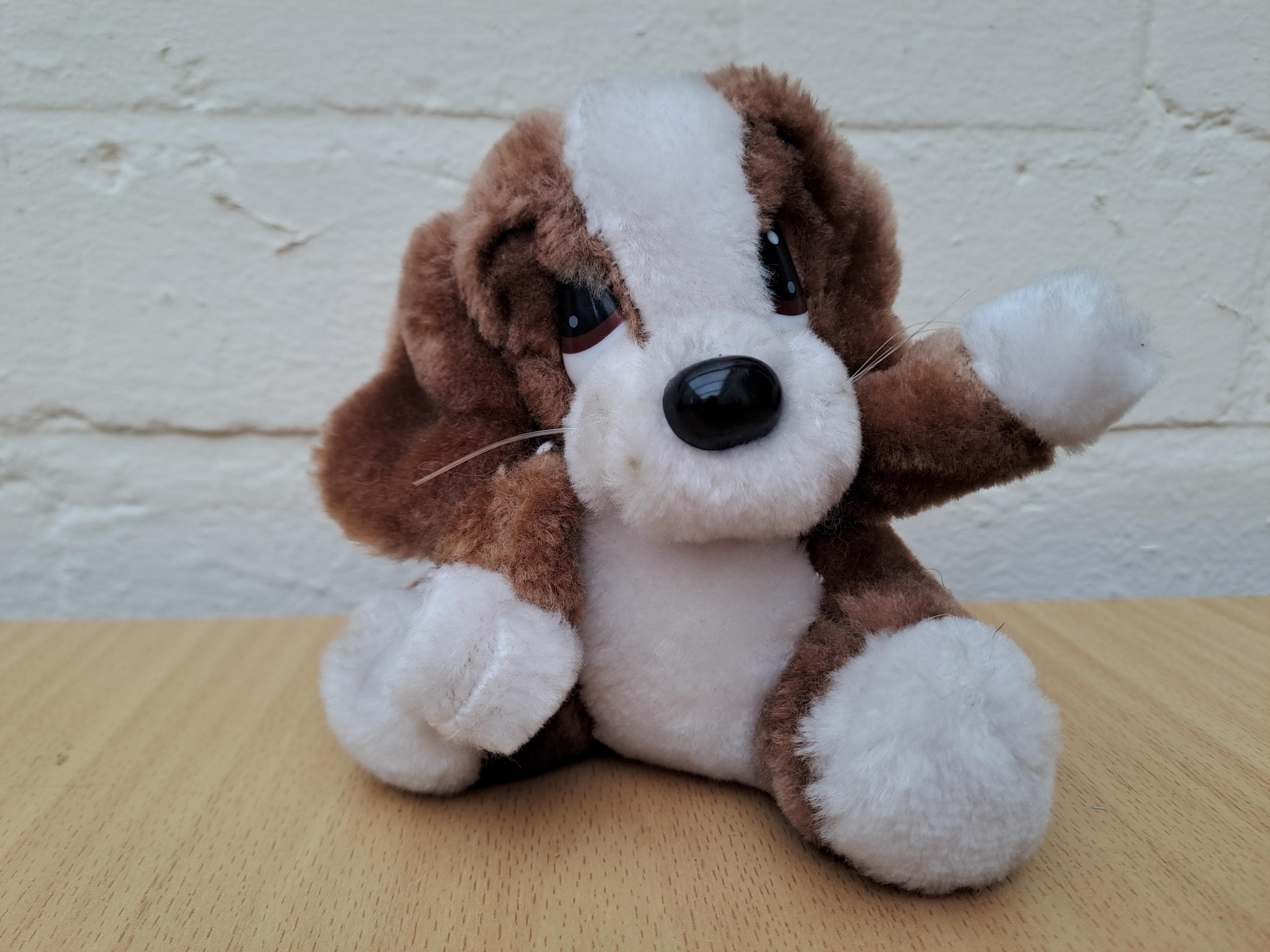 Vintage Waving Sad Sam Puppy Dog 1986 Applause Collectors Plush