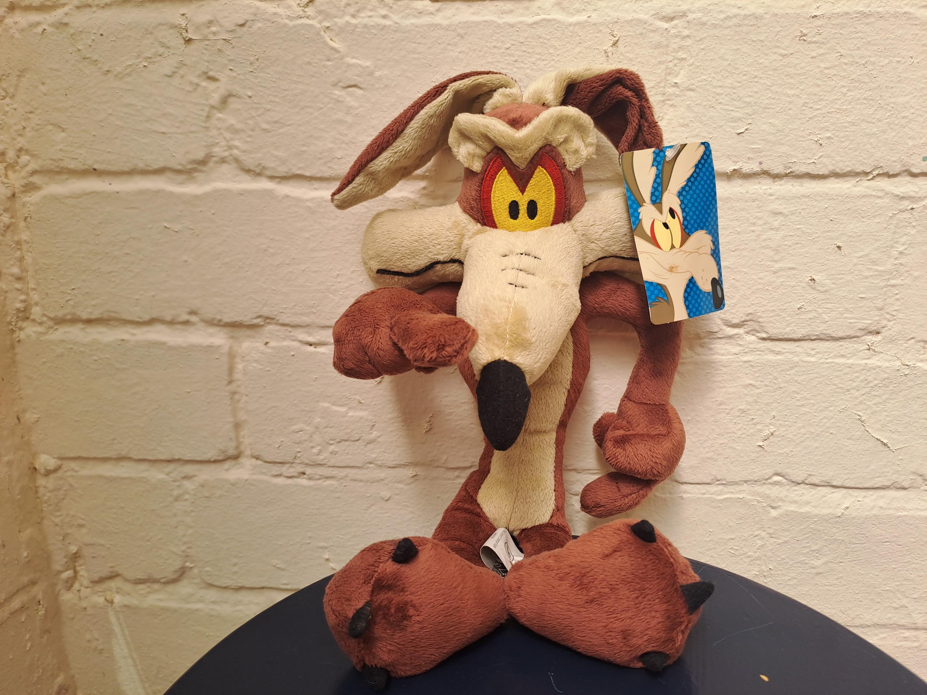 ワイリーコヨーテ ぬいぐるみ 希少！ワイリーコヨーテぬいぐるみ1997年