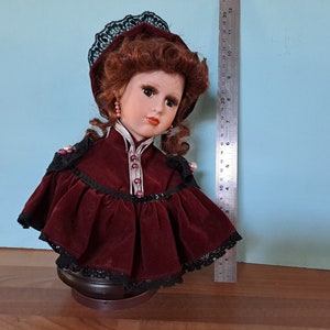 Emerald Doll Company Porcelain Musical Box Rotating Bust - Plays You Light Up My Life.